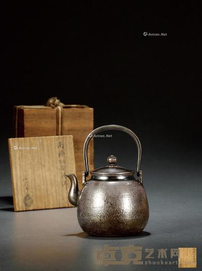  明治时期·九世中川净益造宝珠式银壶 15.5×12cm
