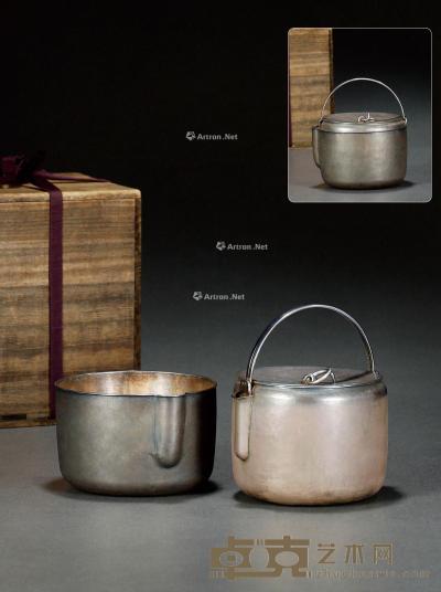  明治时期·真锅静良系一片打银壶套组 14.5×13.2cm