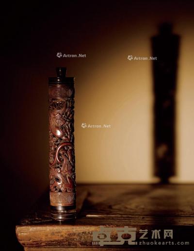  明·竹镂雕龙纹香筒 高23.2cm；直径3.8cm