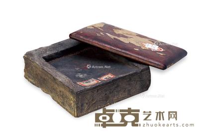  清 鱼纹砖砚 长15.5cm；宽13.5cm；高4.5cm