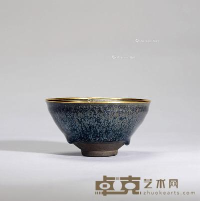  南宋 建窑油滴盏 高6.6cm；口径12.2cm