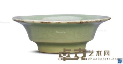 清乾隆 粉青釉暗刻花卉洗 直径8.4cm