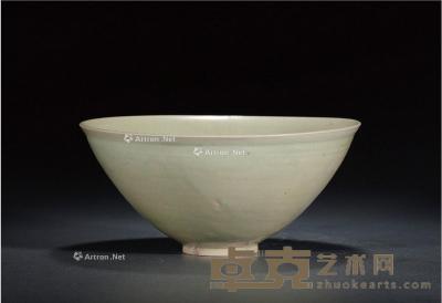  五代 耀州窑海碗 高8.6cm；口径18.7cm