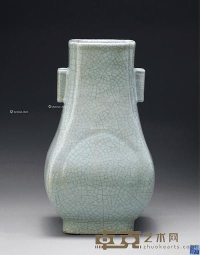清乾隆 哥釉贯耳瓶 高30.4cm
