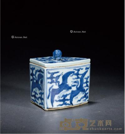  清康熙 青花云鹤纹扇形盖盒 高8.5cm
