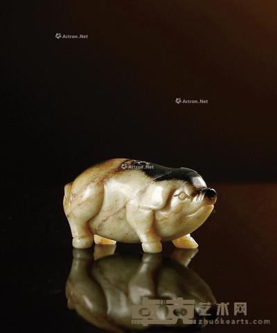 清·青白玉猪形坠 长7.0cm