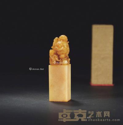  林元珠作寿山高山石子母兽钮章 2.7×2.7×9.5cm