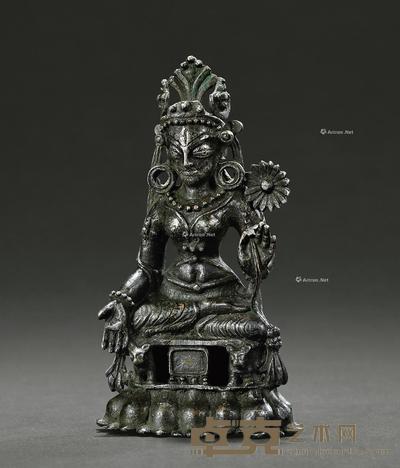 9世纪 合金铜莲花手菩萨坐像(嵌银) 高13.5cm