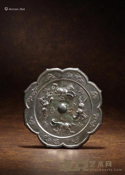 唐 青铜天马菱花镜 直径19.5cm