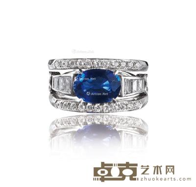  3.80克拉皇家蓝蓝宝石配钻石戒指 --