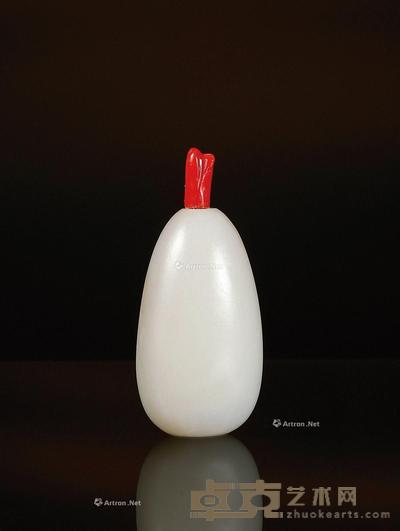 清·白玉鼻烟壶 壶身高6.3cm