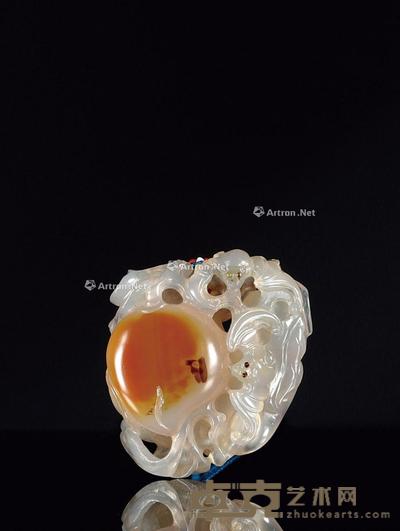 清·玛瑙巧雕福寿三多挂件 长4.5cm;宽3.7cm