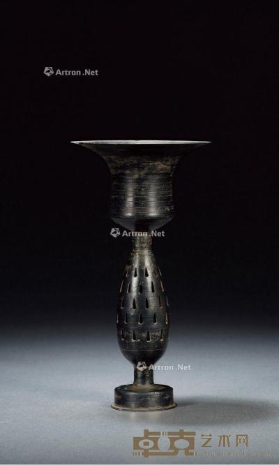  龙山文化·蛋壳黑陶杯 高20.7cm；口径9.4cm