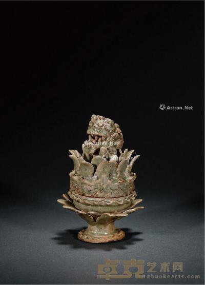  北宋 “咸平五年”款青釉狮钮莲花形香薰炉 高18.8cm；口径13.5cm
