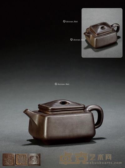 当代·施小马制紫泥铺砂四方牛盖壶 7.5×14.8cm