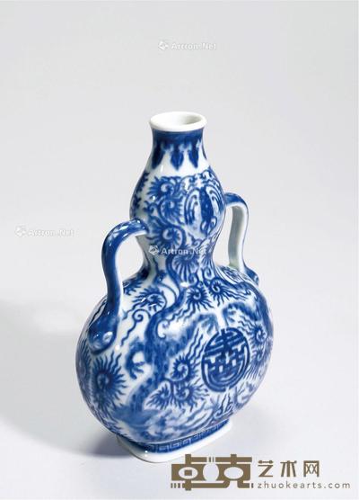 清乾隆 青花双龙捧“寿”纹绶带耳葫芦扁瓶 高17.8cm