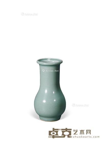 南宋 龙泉窑粉青釉长颈瓶 高15cm