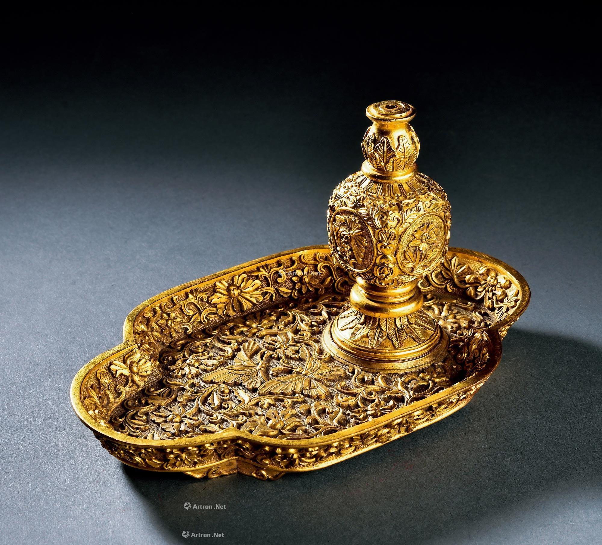 饕餮—中国古代重要宫廷器物专场 清乾隆 铜錾胎鎏金西番莲蝴蝶纹香