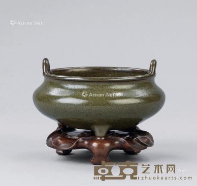  清代（1644-1911） 茶叶末釉双桥耳三足香炉 直径10.5cm；高6.1cm