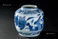  明代（1368-1644） 青花花鸟纹罐