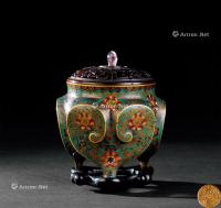  清代（1644-1911） 铜掐丝珐琅缠枝莲纹三足香炉