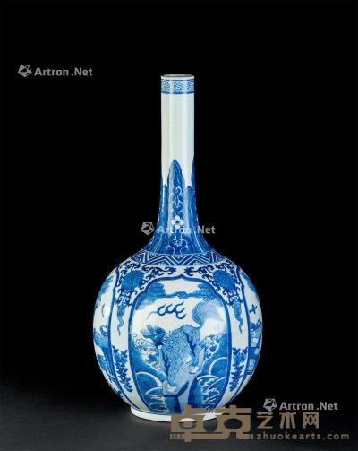  清代（1644-1911） 青花开光麒麟清供纹长颈瓶 直径20.4cm；高43.7cm