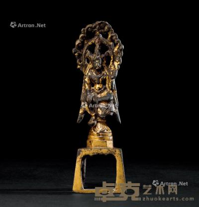  唐代（618-907） 铜鎏金自在观音座像 高12.8cm
