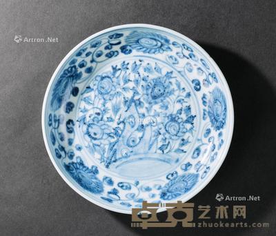  明代（1368-1644） 青花花卉纹盘 直径19.5cm；高3.6cm