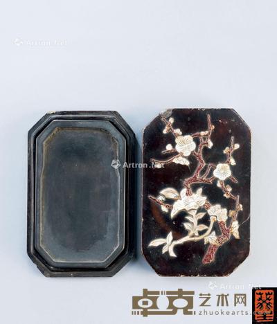  清代（1644-1911） 嵌螺钿花卉纹漆砂砚 整体长14.3cm；宽9.2cm；高2.8cm