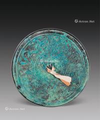  战国（B.C.475-221） 螭龙纹青铜镜