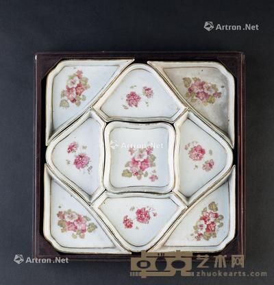  粉彩描金花卉纹九子拼盘 （一套） 尺寸不一