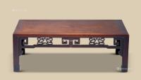  清代（1644-1911） 红木回纹炕桌