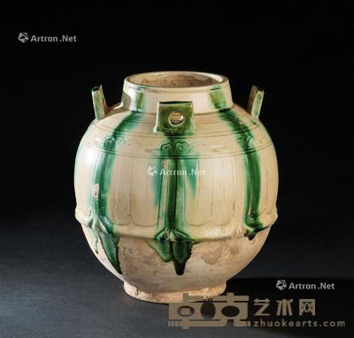  唐代（618-907） 白瓷绿釉莲瓣纹四系耳壶 直径16.8cm；高18cm