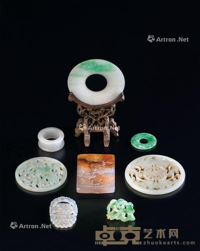  玛瑙雕鹤鹿同春纹挂牌 翡翠环 白玉戒指等 （八件一组） 尺寸不一