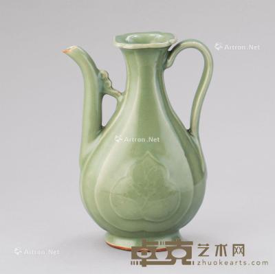  明代（1368-1644） 龙泉窑开光花卉纹执壶 宽14.8cm；高21cm