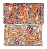  清代（1644-1911） 龙纹地毯 （二件一组）