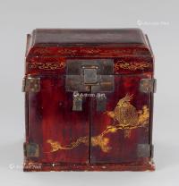  清代（1644-1911） 大漆描金花鸟纹官皮箱