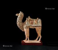  陶加彩骆驼俑
