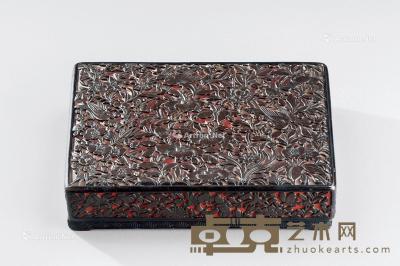  清代（1644-1911） 剔黑花鸟纹长方盖盒 长26.1cm；宽17.3cm；高6.8cm