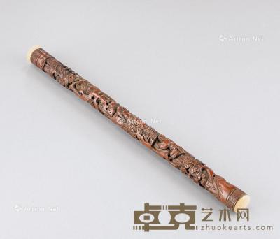  清代 竹雕松下高士纹香筒 直径2.4cm；高38.5cm 