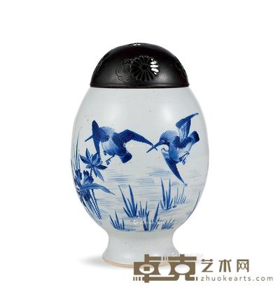 明崇祯 青花荷塘纹莲子罐 高21cm