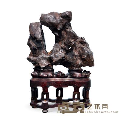  清 张釜款「清钺」太湖石 高31cm