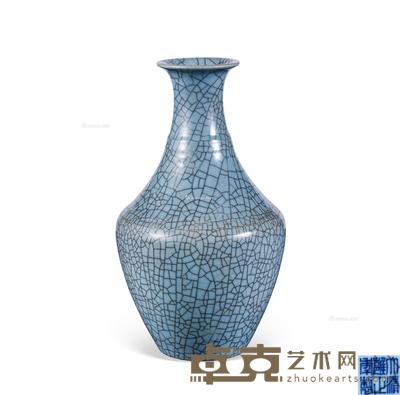  清 哥釉撇口瓶 高25cm