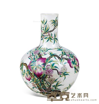  清晚期 粉彩九桃大天球瓶 高54cm