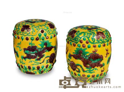  清光绪 素三彩「喜事连连」迎首 （一对） 高23cm×2