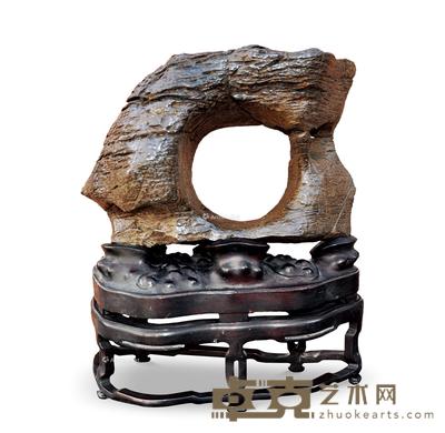  清 杨砚款「透月」英石 高46cm