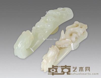 清 白玉盘螭龙勾 (两件) --