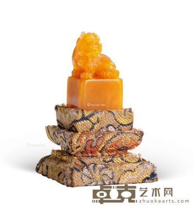  民国 寿山田黄古兽印章 高3.2cm；重16.5g
