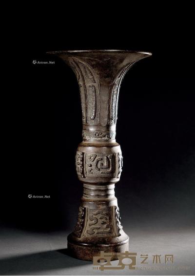  清早期 铜兽面纹花觚 高33cm