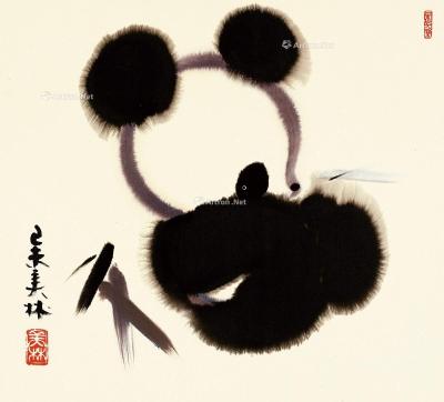  1979年作 熊猫 镜片 设色纸本
